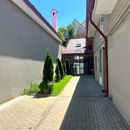 Apartment Silent Whisper - Near Old Town & Hillside